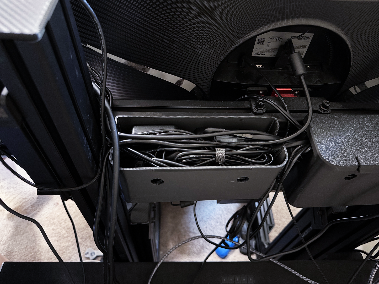 Cable Management Box & Powersupply Enclosure