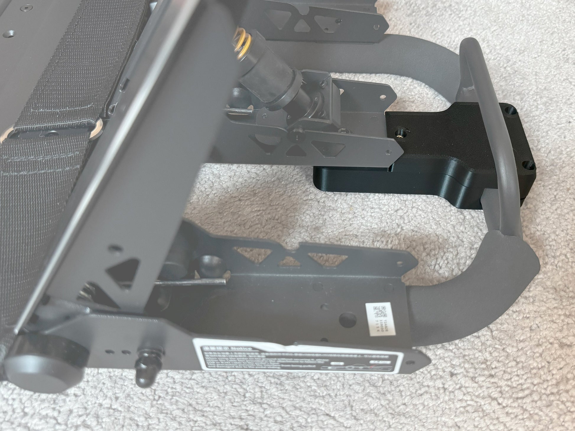 Moza SRP and SRP Lite pedal mounting kit for Playseat Challenge