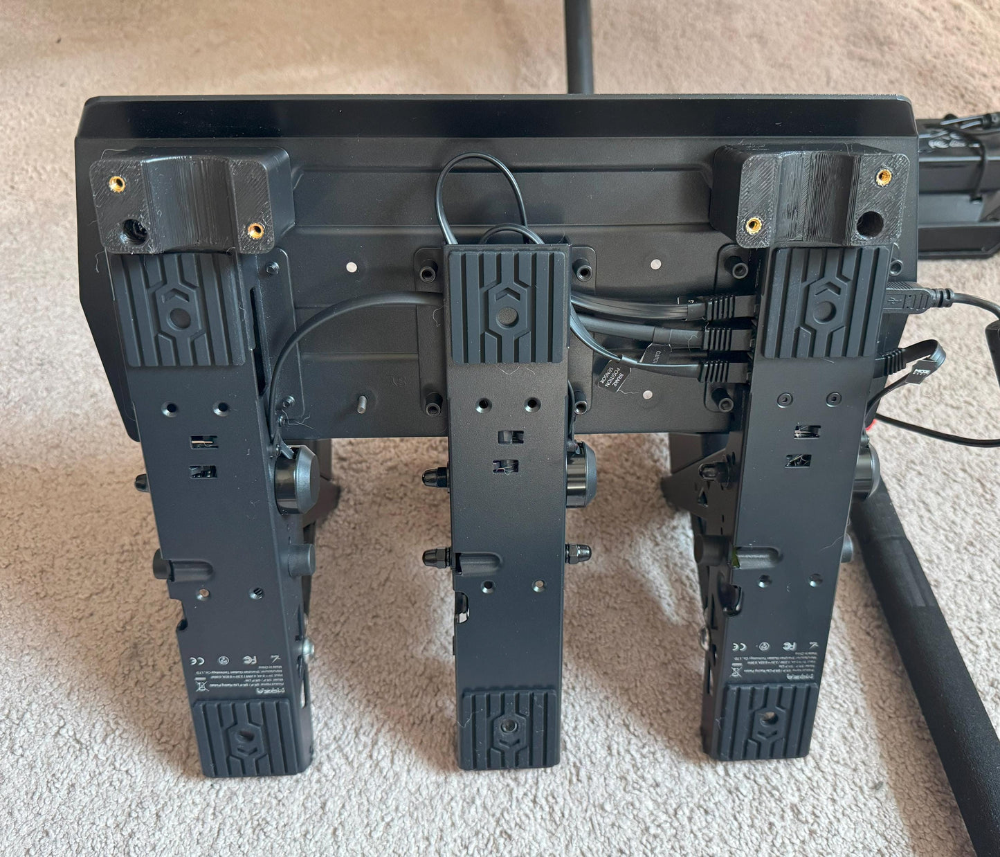 Moza SRP and SRP Lite pedal mounting kit for Playseat Challenge